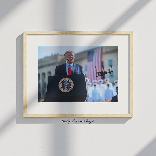 Donald Trump 20x30 cm Boyutunda El İmzalı Fotoğraf (Ömür Boyu COA)