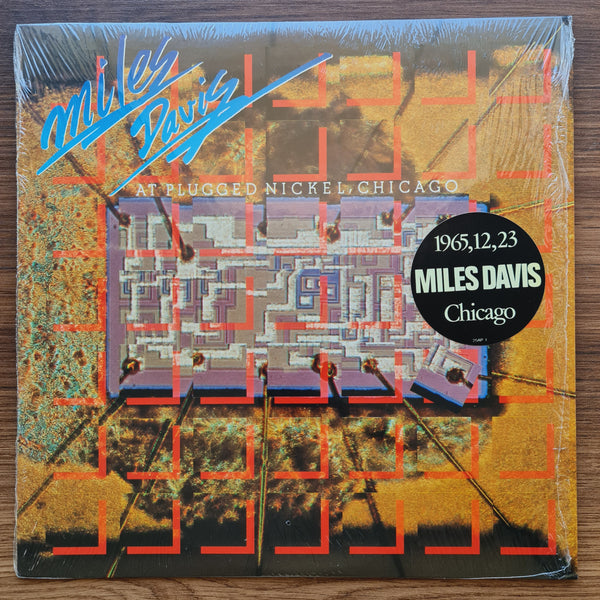 Miles Davis – Miles Davis At Plugged Nickel, Chicago 33'lük LP PLAK